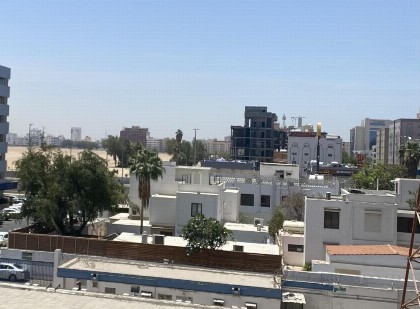 شقة فندقية بأثاث كامل بموقع مميز - image 18