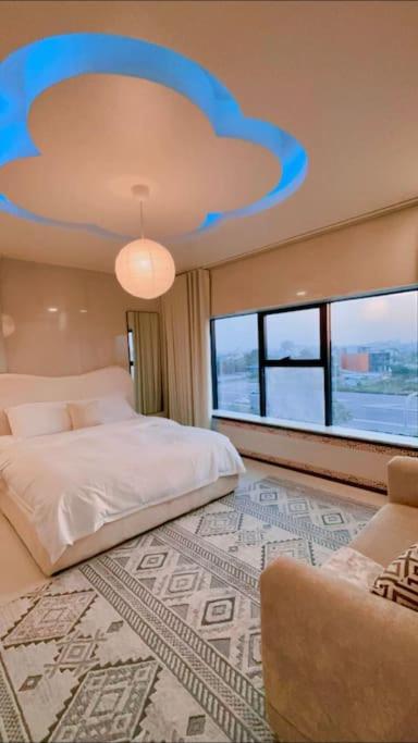 Luxurious studio for a beautiful and special night - main image
