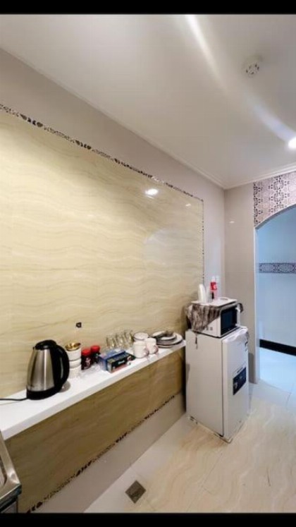 Luxurious studio for a beautiful and special night - image 10
