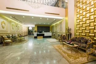 Lechateau Bottique Hotel - image 3