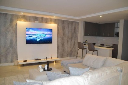 Elite Haven Apartments 110 - image 1