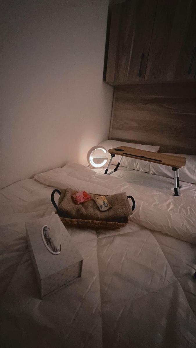 استديو باثاث مريح وبسيط - image 3
