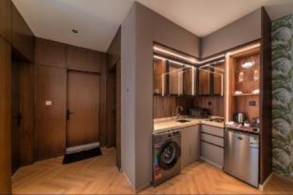Saden Albwadi 2BR Premium Apt-210 - image 10