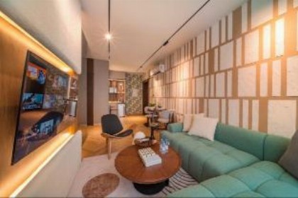 Saden Albwadi 2BR Premium Apt-210 - image 4
